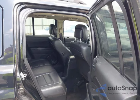 2015 Jeep Patriot High Altitude Edition z USA, uszkodzony, nr VIN 1C4NJRFB7FD176142